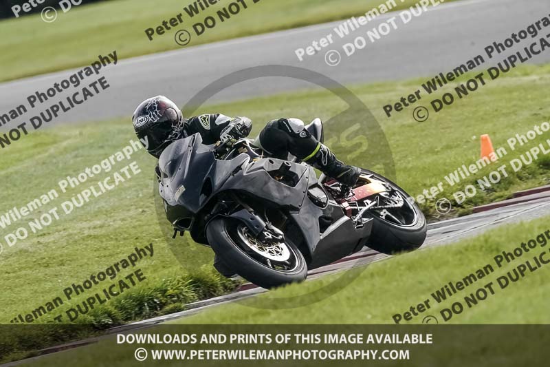 cadwell no limits trackday;cadwell park;cadwell park photographs;cadwell trackday photographs;enduro digital images;event digital images;eventdigitalimages;no limits trackdays;peter wileman photography;racing digital images;snetterton;snetterton no limits trackday;snetterton photographs;snetterton trackday photographs;trackday digital images;trackday photos